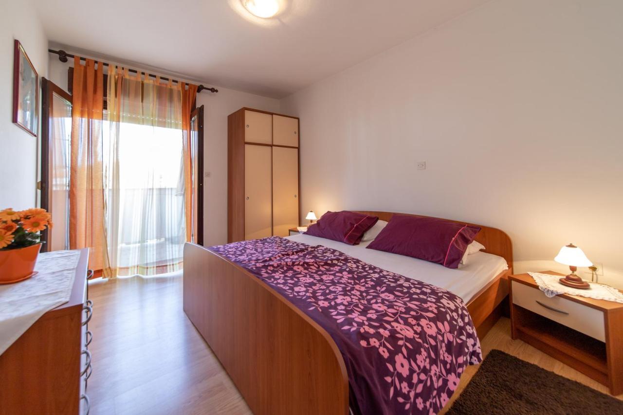 Apartmani Centar Palit Exterior photo