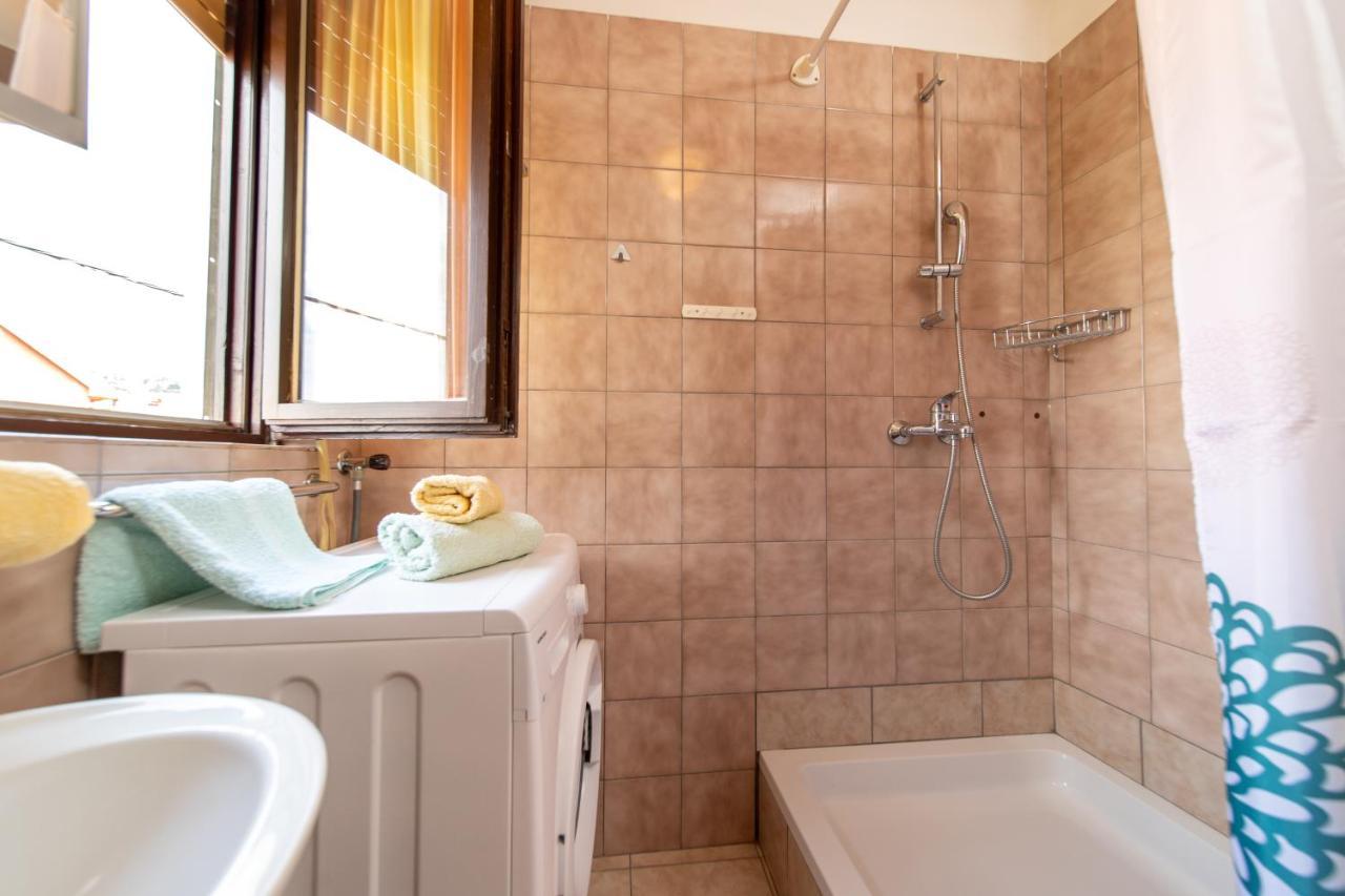 Apartmani Centar Palit Exterior photo