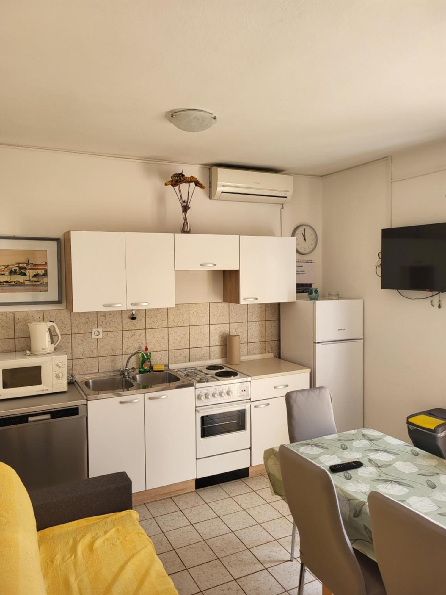 Apartmani Centar Palit Exterior photo